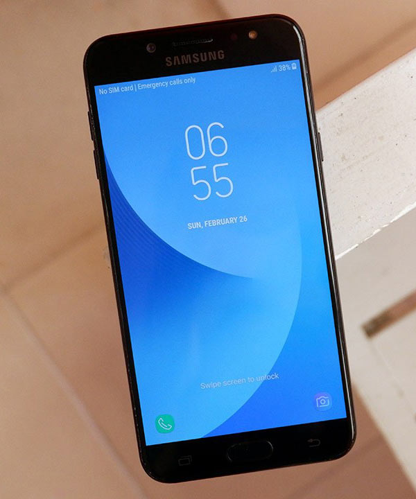 Samsung Galaxy J7 Plus